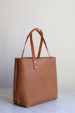 The Scout Classic Leather Tote - Honey
